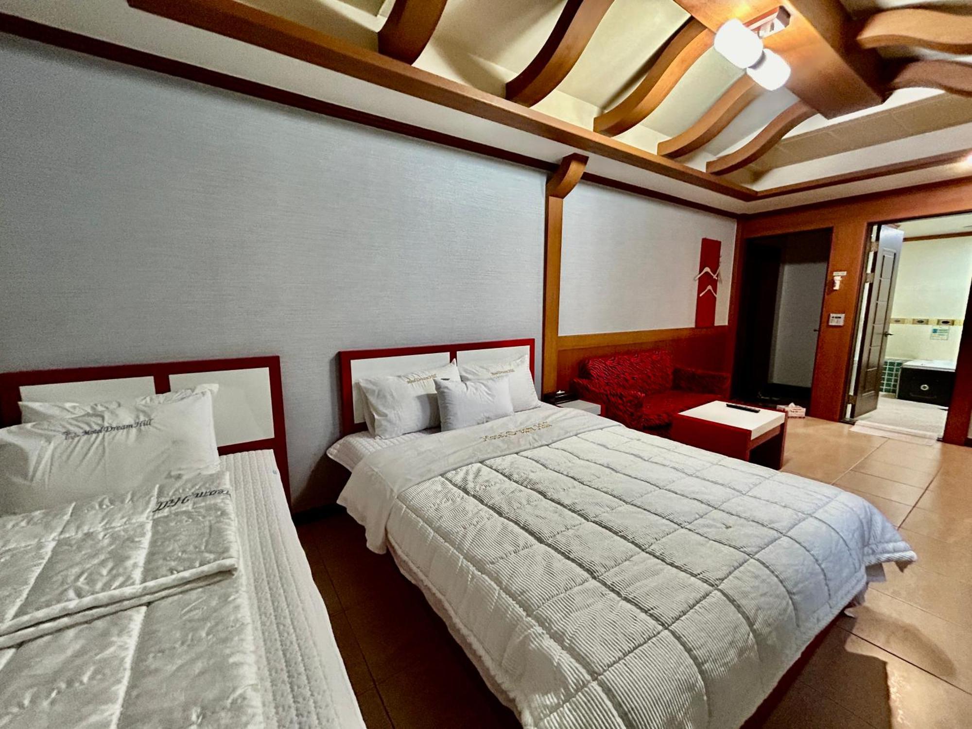 Dreamhill Motel Gyeongju Chambre photo